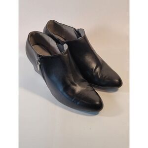Adrienne Vittadini Women's Black Ankle  Booties Wedge 2.5" Heels Size 7.5 M